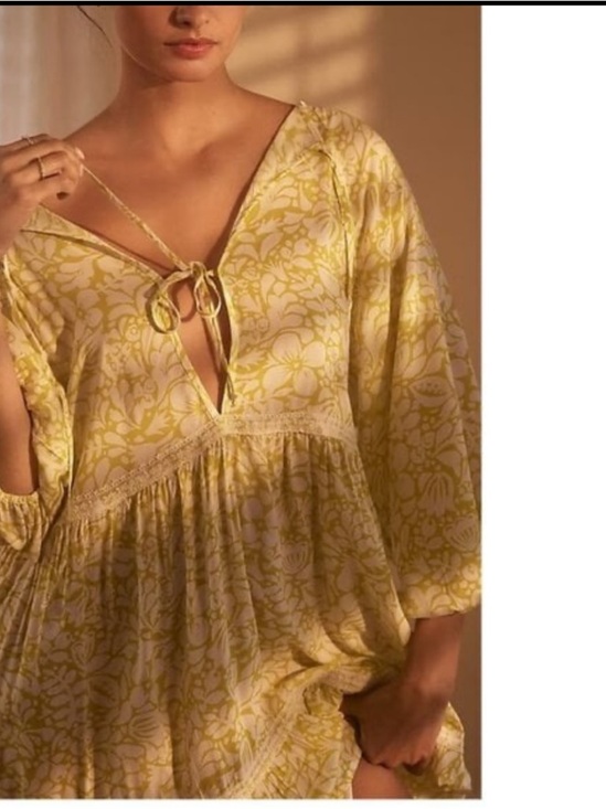Anthropologie Dresses & Skirts - Anthropologie Tiered Puff-Sleeve Dress